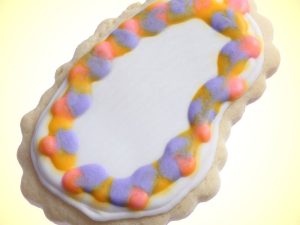 beads-necklace-lei-cookie