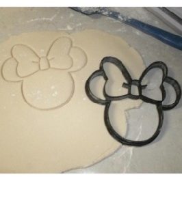 Cookie Cutter Minni Mouse Head