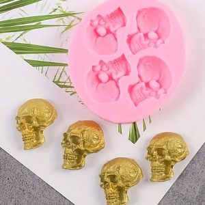 Silicone Mold Halloween Skulls 4 cavity
