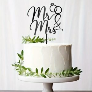 Cake Topper "Mr & Mrs"Black Text 5.5"Acrylic5.5"Acrylic