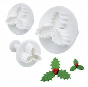 Veined Holly Leaf Plunger Set of 3