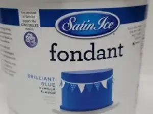 Brilliant Blue Fondant 2 Pounds