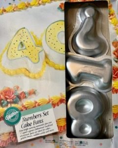 Vintage Wilton Numbers set cake pans