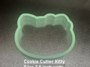 Cookie Cutter Kitty Face 3.5 Inches Wide