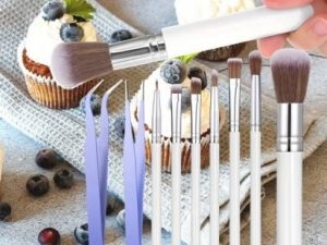 Brushes With Tweezers Set 9 Count