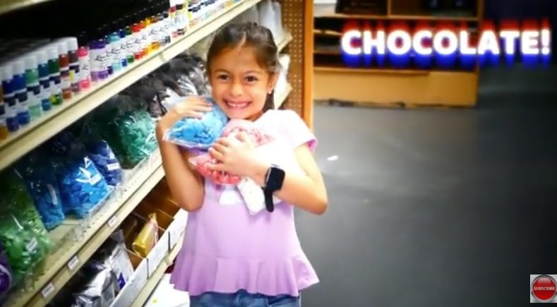 Valley Cake supplies homepage Alayna